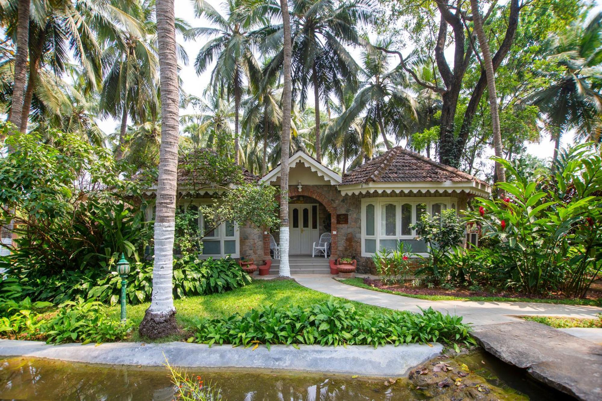 Kairali - The Ayurvedic Healing Village Palakkad Exterior foto