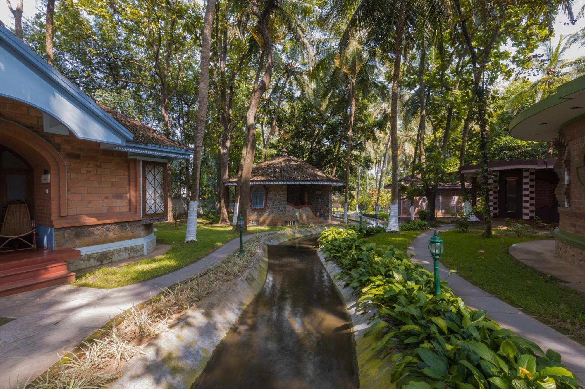 Kairali - The Ayurvedic Healing Village Palakkad Exterior foto