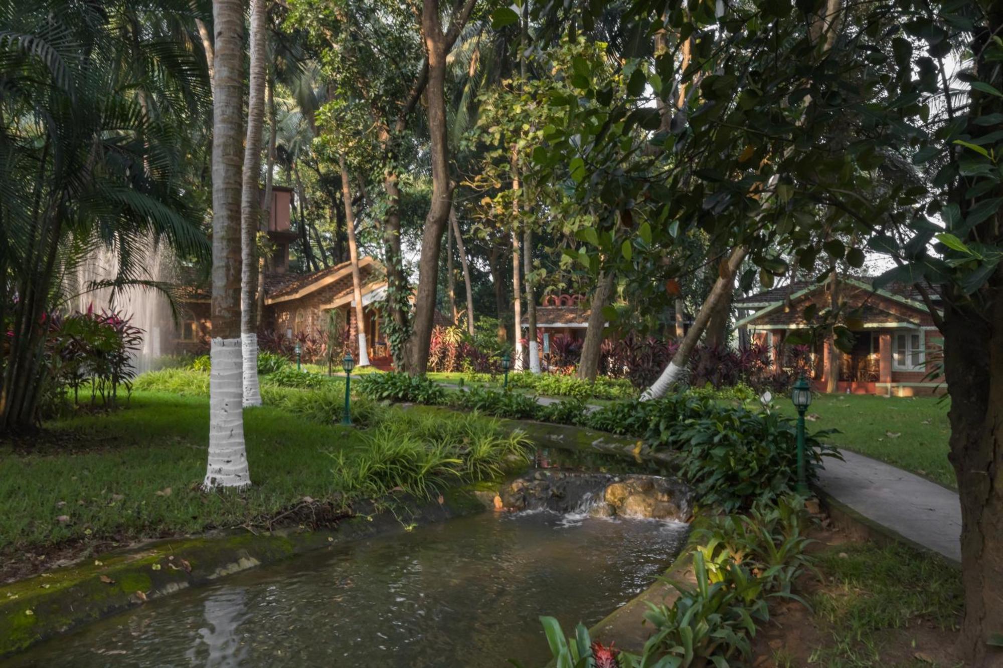 Kairali - The Ayurvedic Healing Village Palakkad Exterior foto