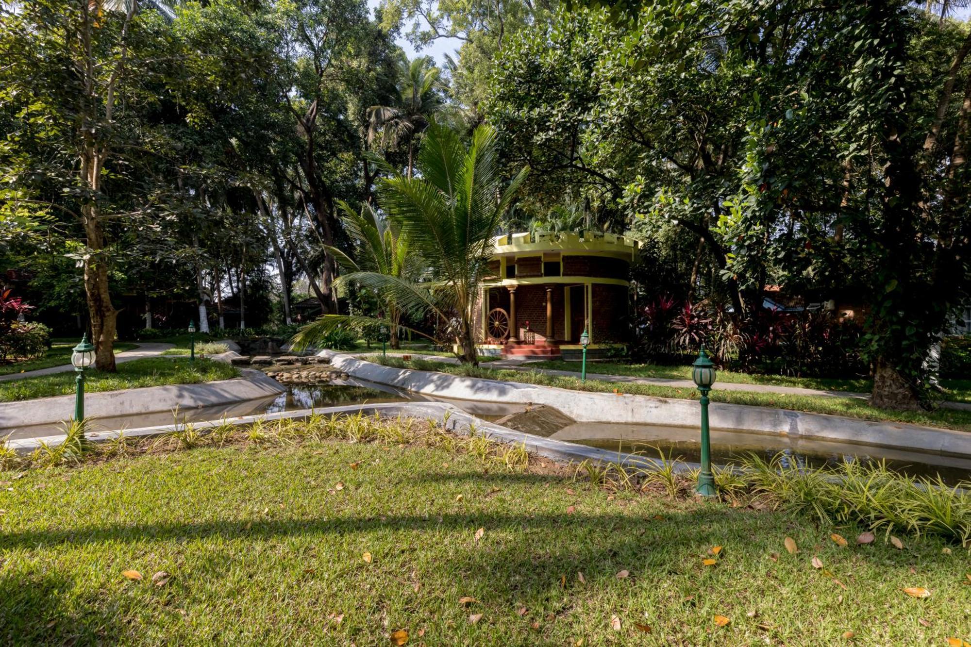 Kairali - The Ayurvedic Healing Village Palakkad Exterior foto